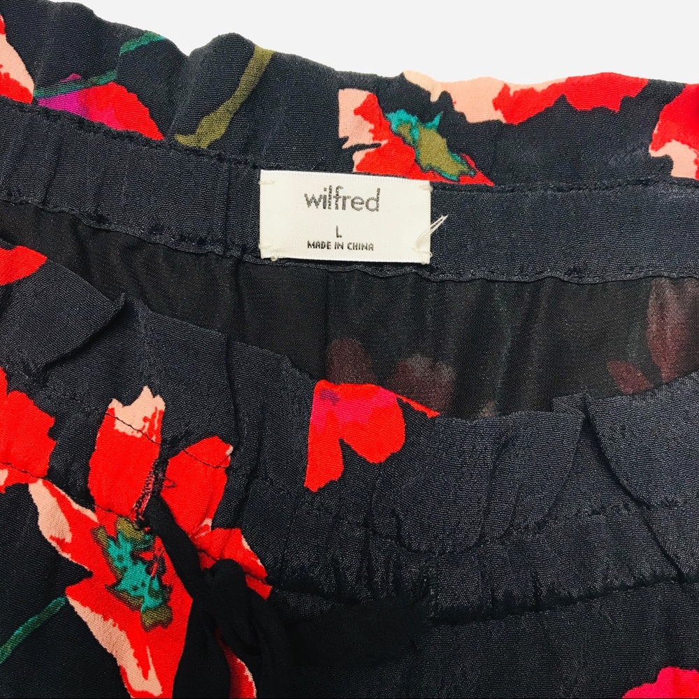 Drawstring Floral Shorts - Picture 3 of 8
